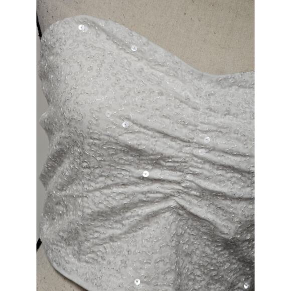 Express Sexy Stretch White Sequin Tube Top Sz L Built In Bra Coquette Cropped - Picture 2 of 10